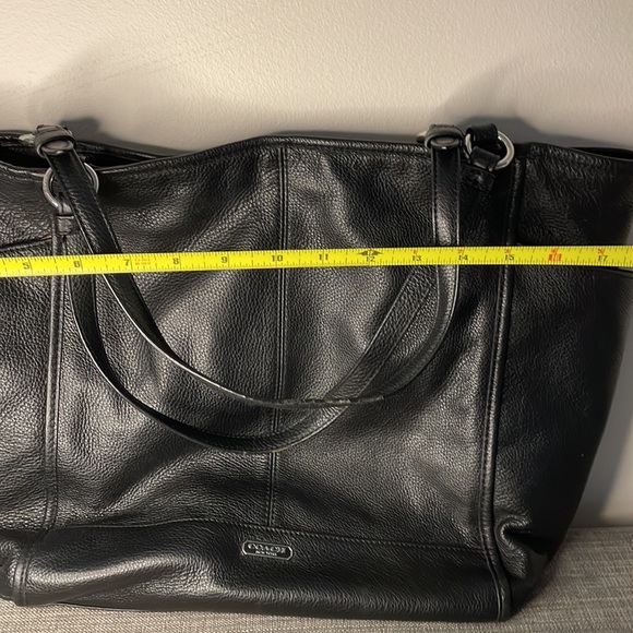 Coach black bag. Perfect for laptop and work. - Picture 3 of 7